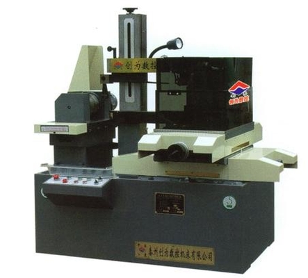 Hoge Precisiecnc EDM Snijmachine voor Non-ferrometaal