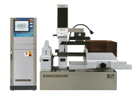 CNC EDM van de bandvorm Snijmachine voor Hulpmiddelstaal/Gelegeerd Staal